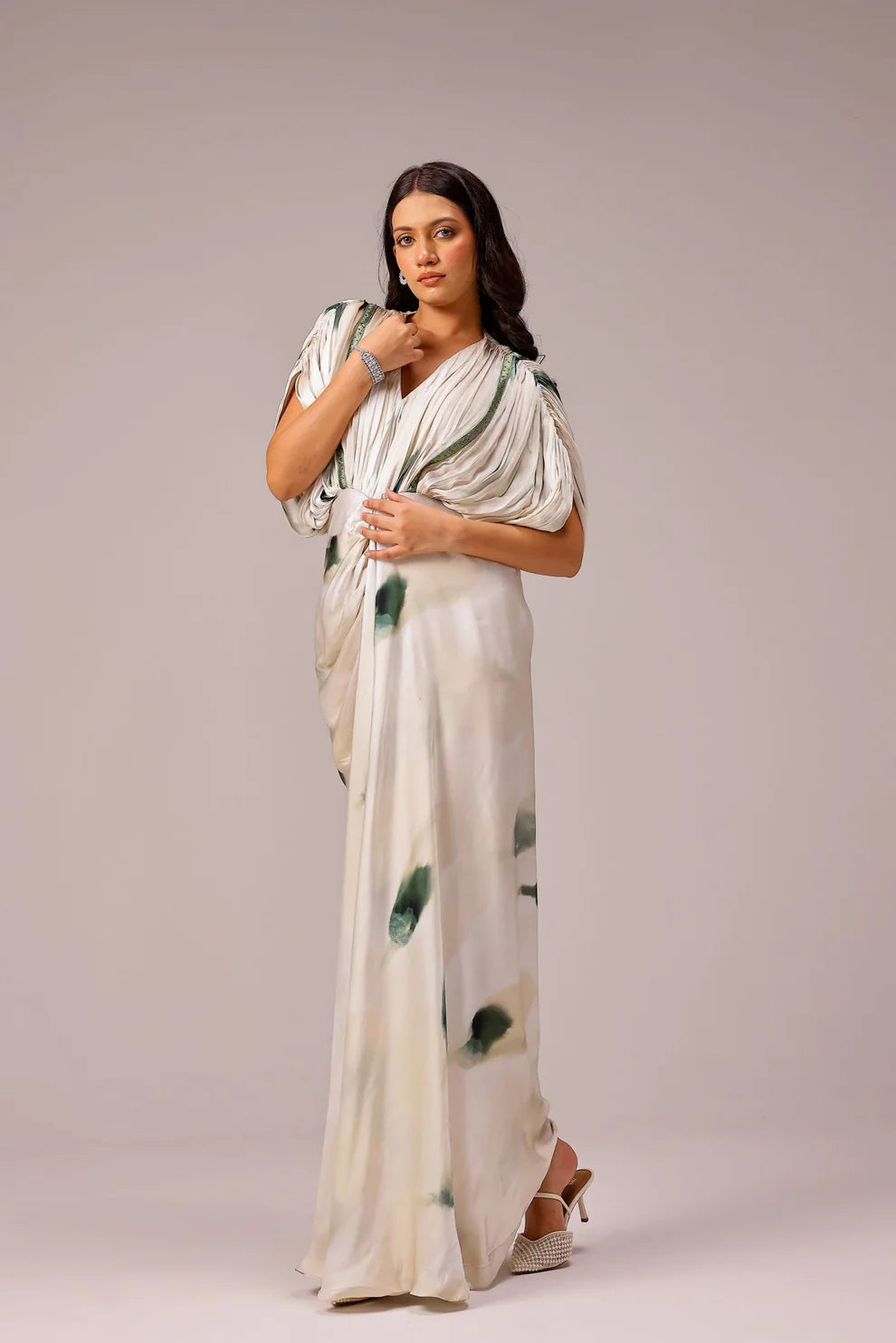 Magnolia Kaftan Gown V neck