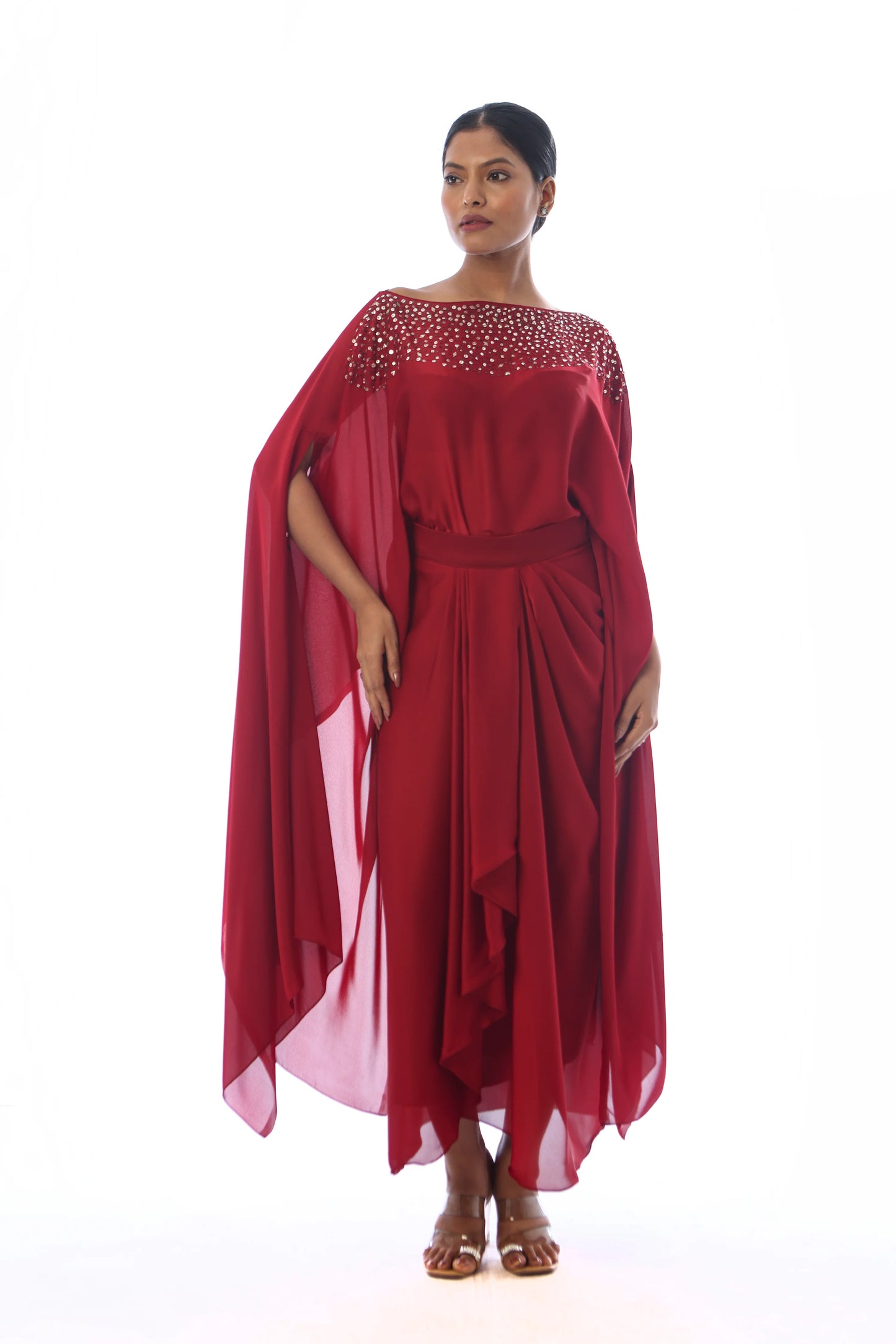 Embroidered cape set