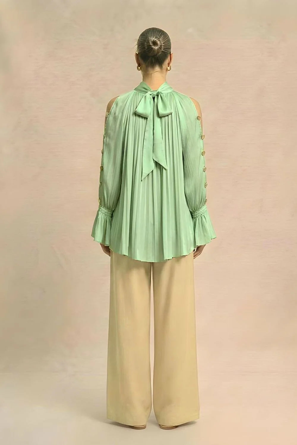 Silk shirts green halterneck blouse