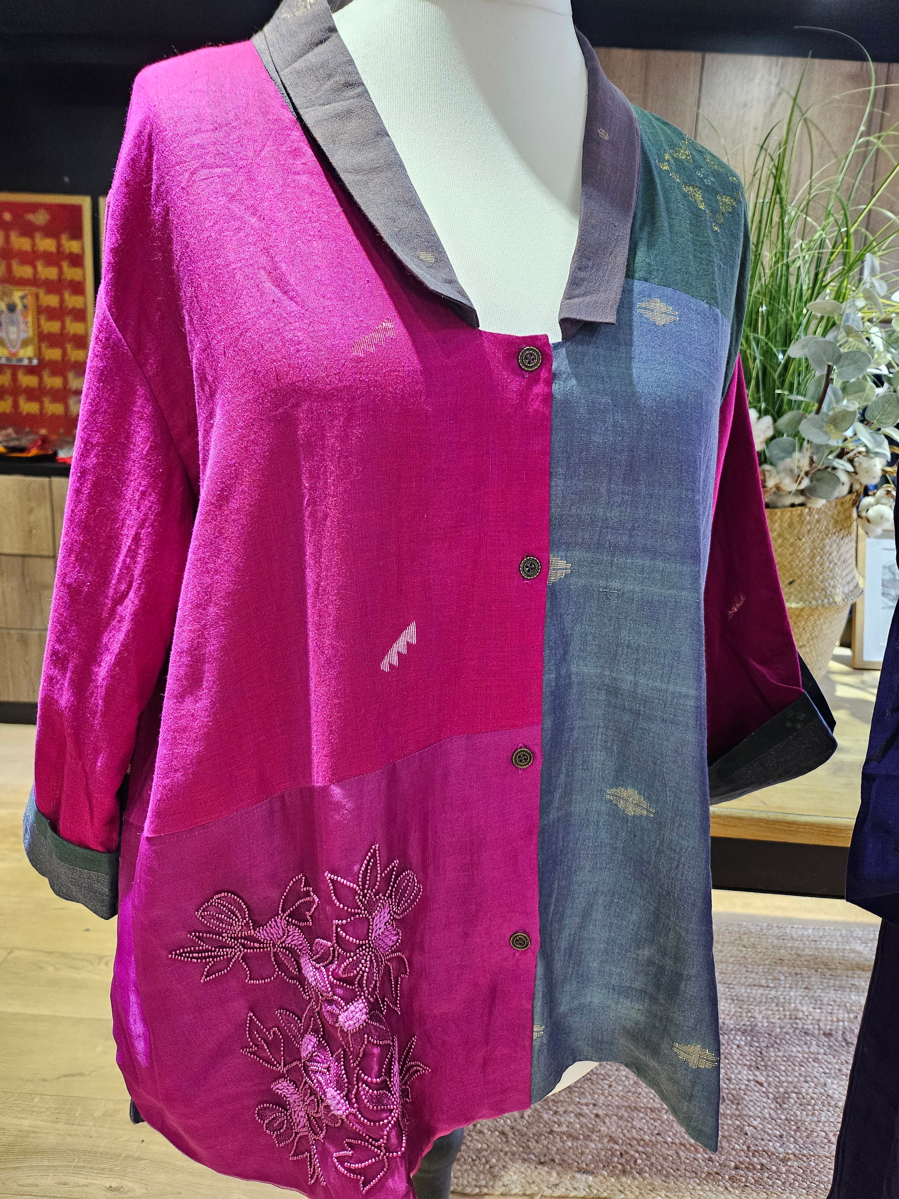 Noor karat patch shirt