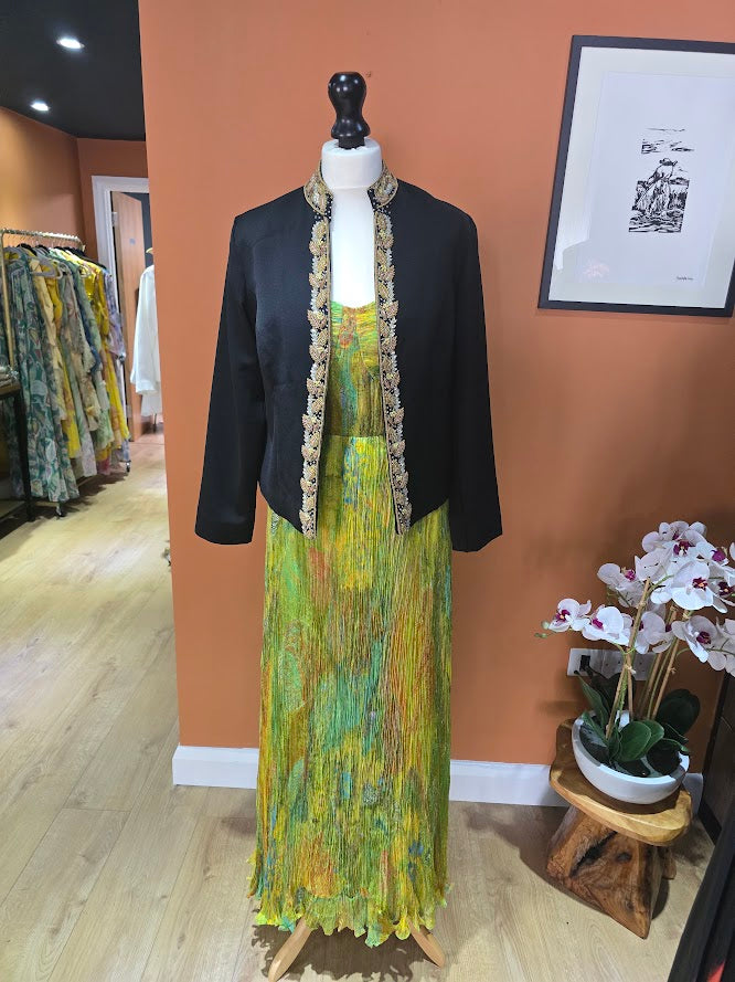 Jennifer black embroidery jacket