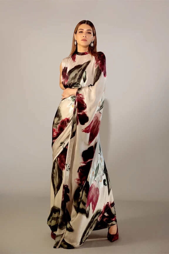 Kriti Ivy Gardenia collar pallu saree