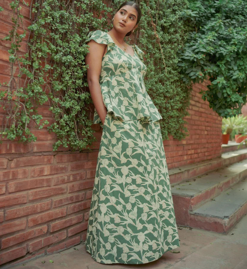 Wild green skirt set