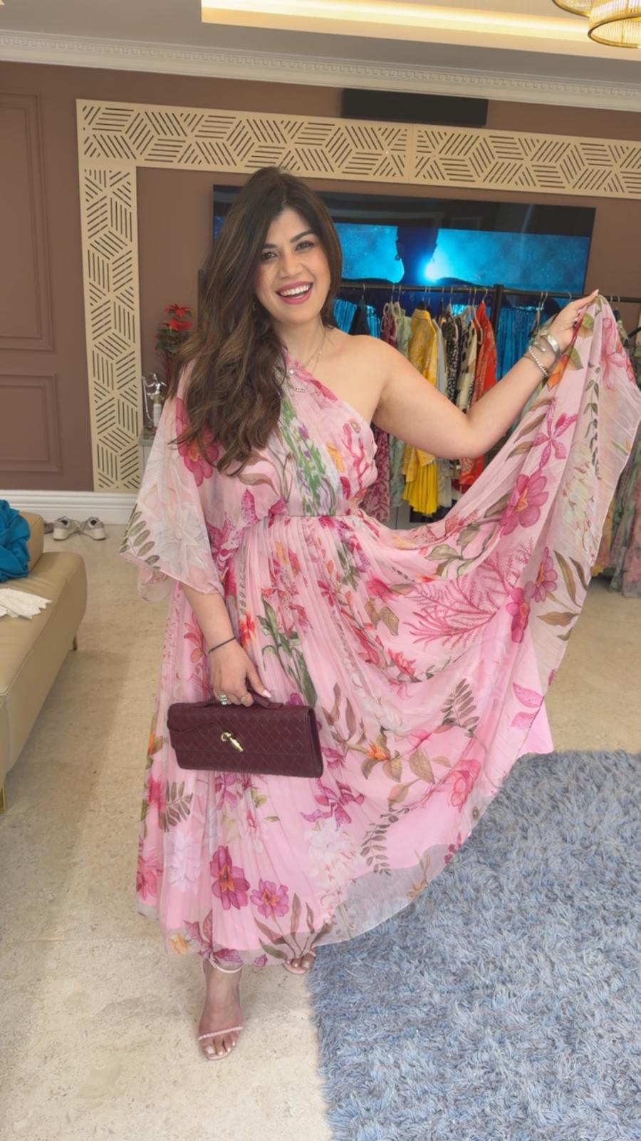 Yuki dress pink