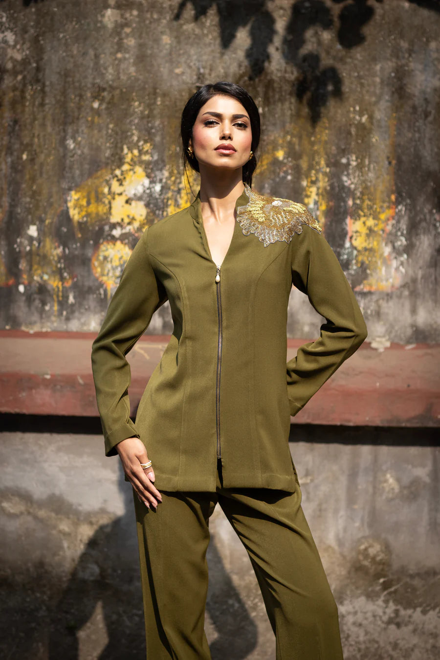 Moss embroidered blazer set