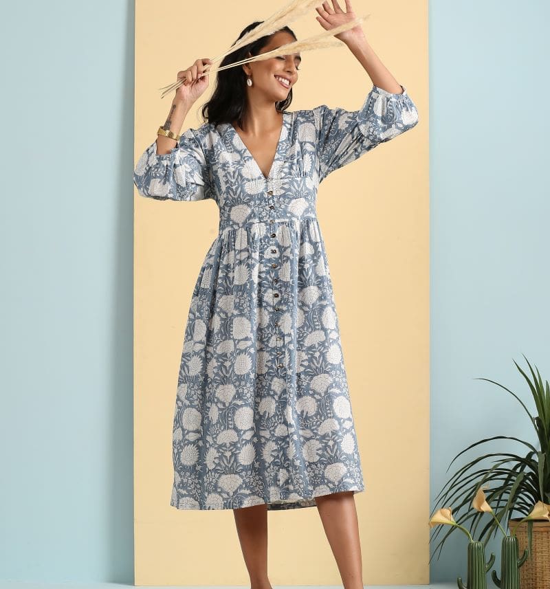 Flamingo grey blue dress
