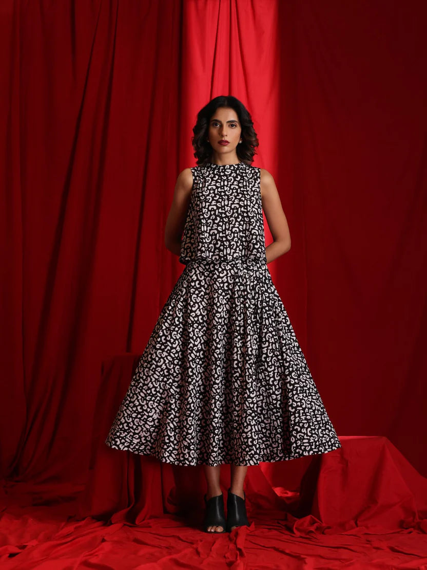 Urvashi skirt set