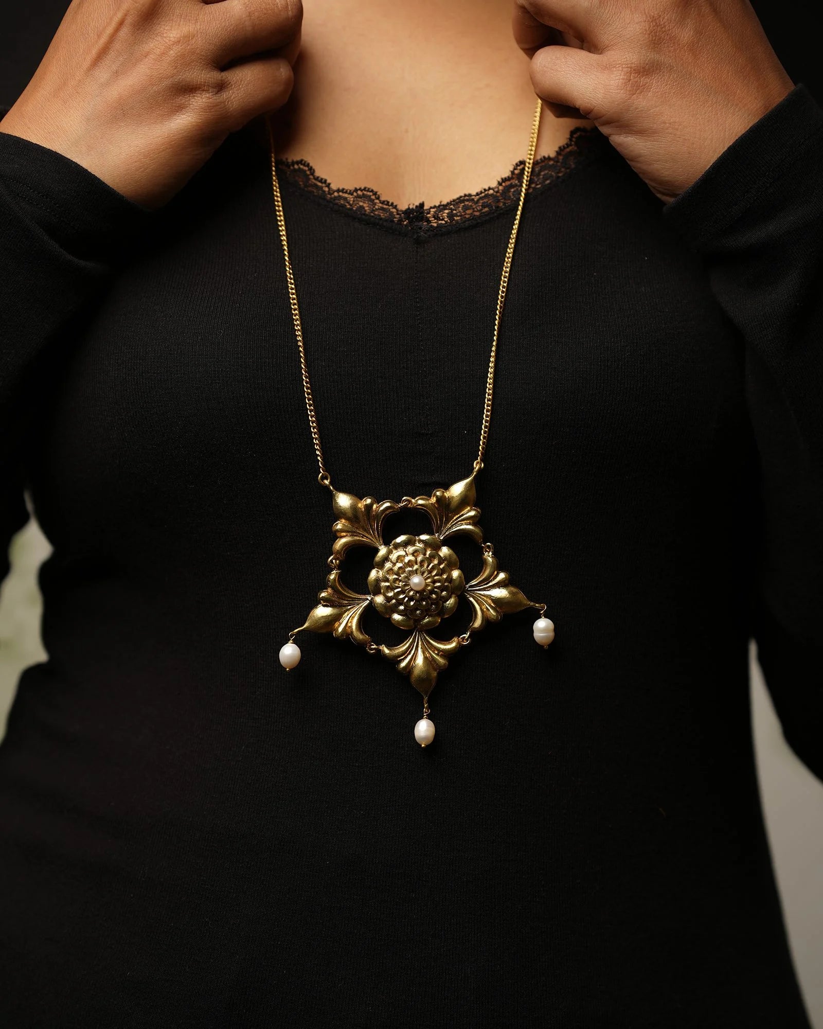 Sritikana necklace