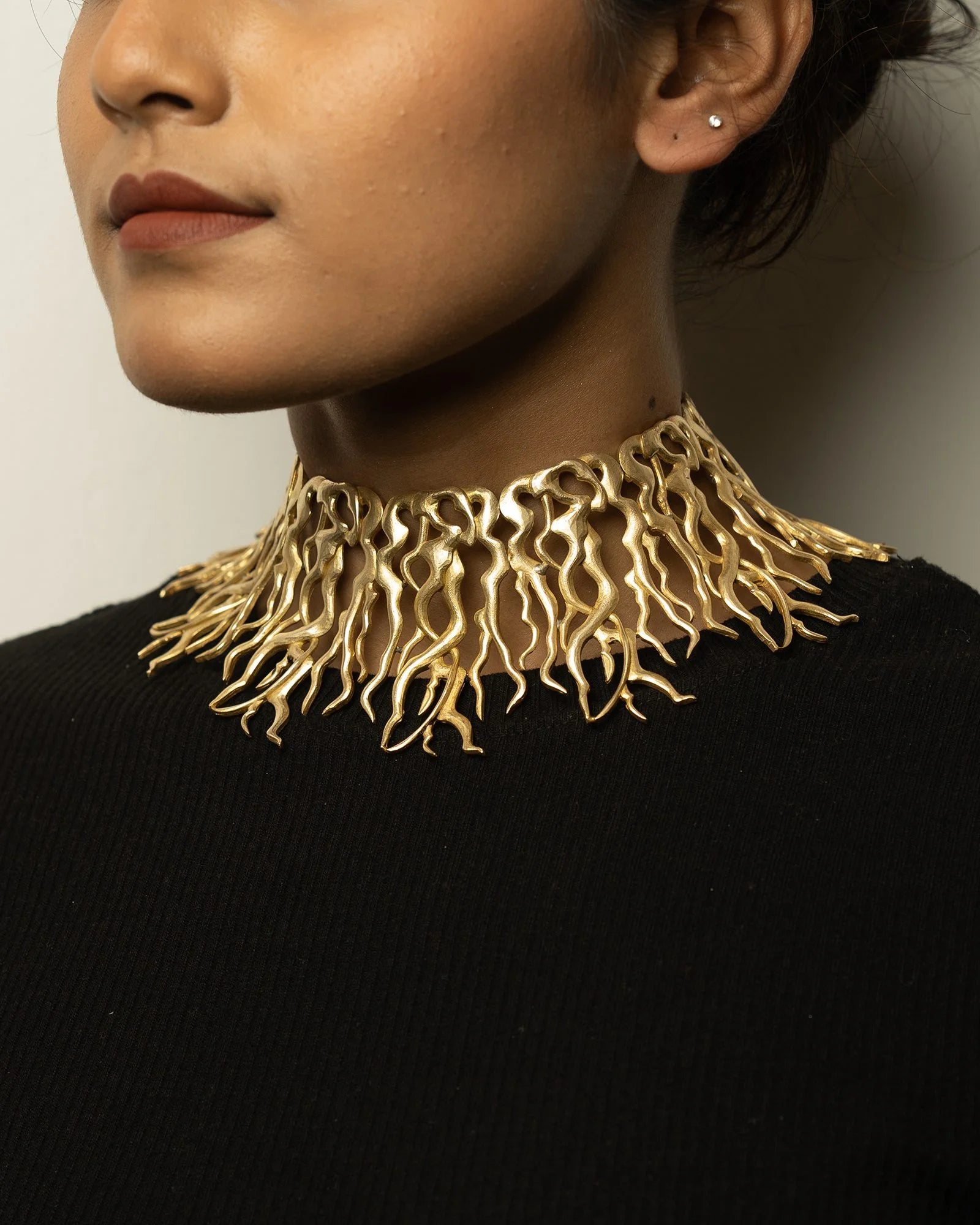 Bidyut necklace